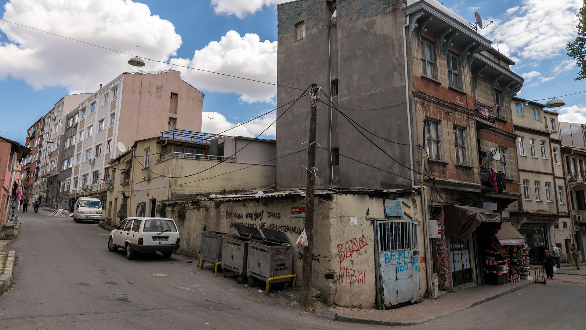 Urban Street Scape and Historical Layers in Balat, Istanbul - Φανάρι, Μπαλάτ, Κωνσταντινούπολη